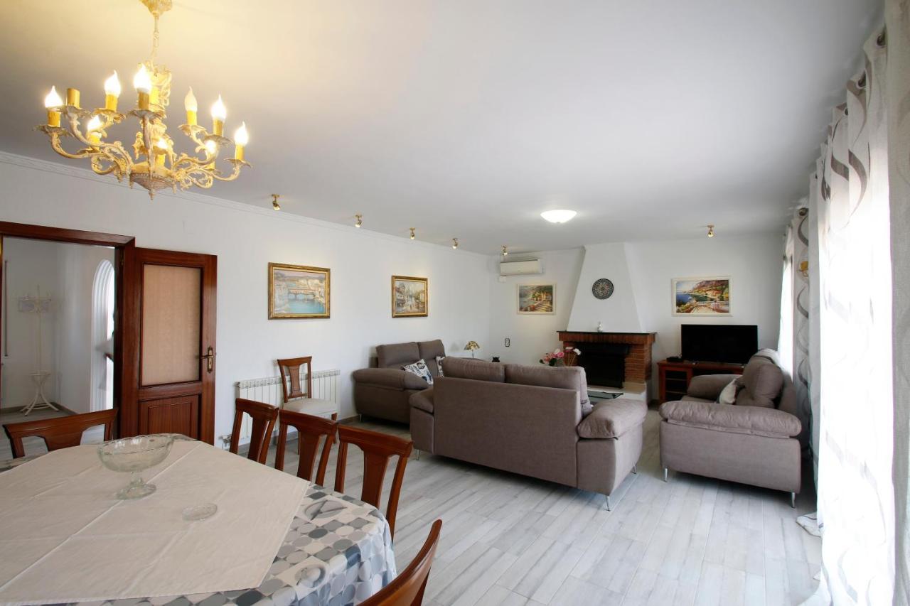 Villa Gladiols Cambrils Ngoại thất bức ảnh